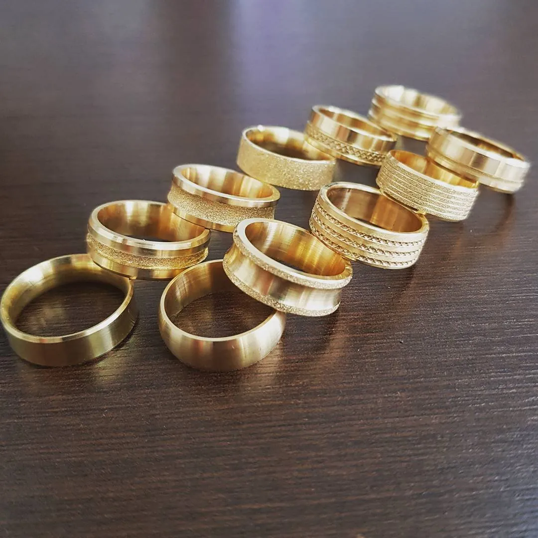 Alianças fabricadas com o kit aliança sem solda Máquinas Coelho