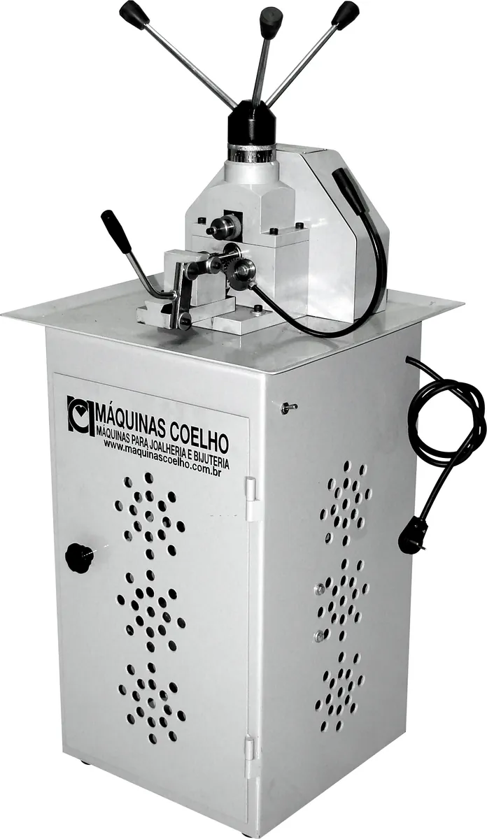 2. Máquina de formar