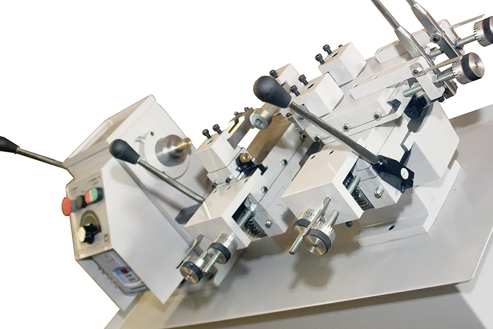 3. Torno